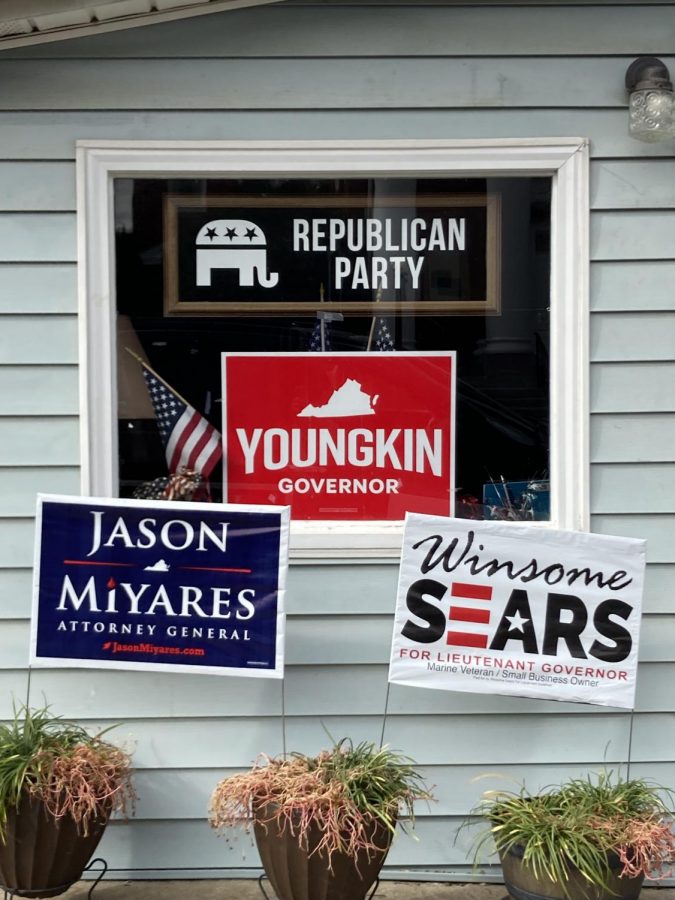 The winning candidate’s signs displayed outside of the Rockbridge Area Republican Committee building. 
