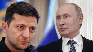 Volodymyr Zelenskyy (left) and Vladimir Putin (right).