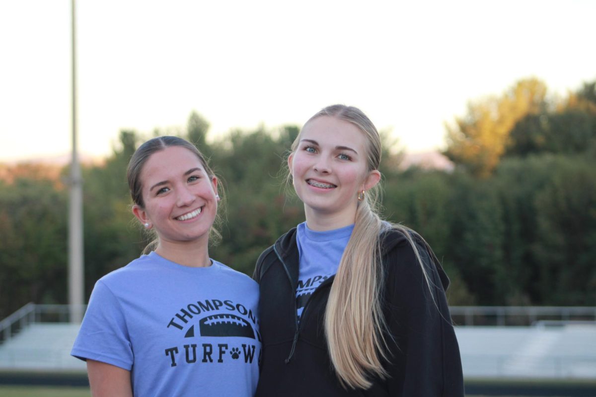 Juniors Geneva Snyder and Cate Wilson pose for a picture.