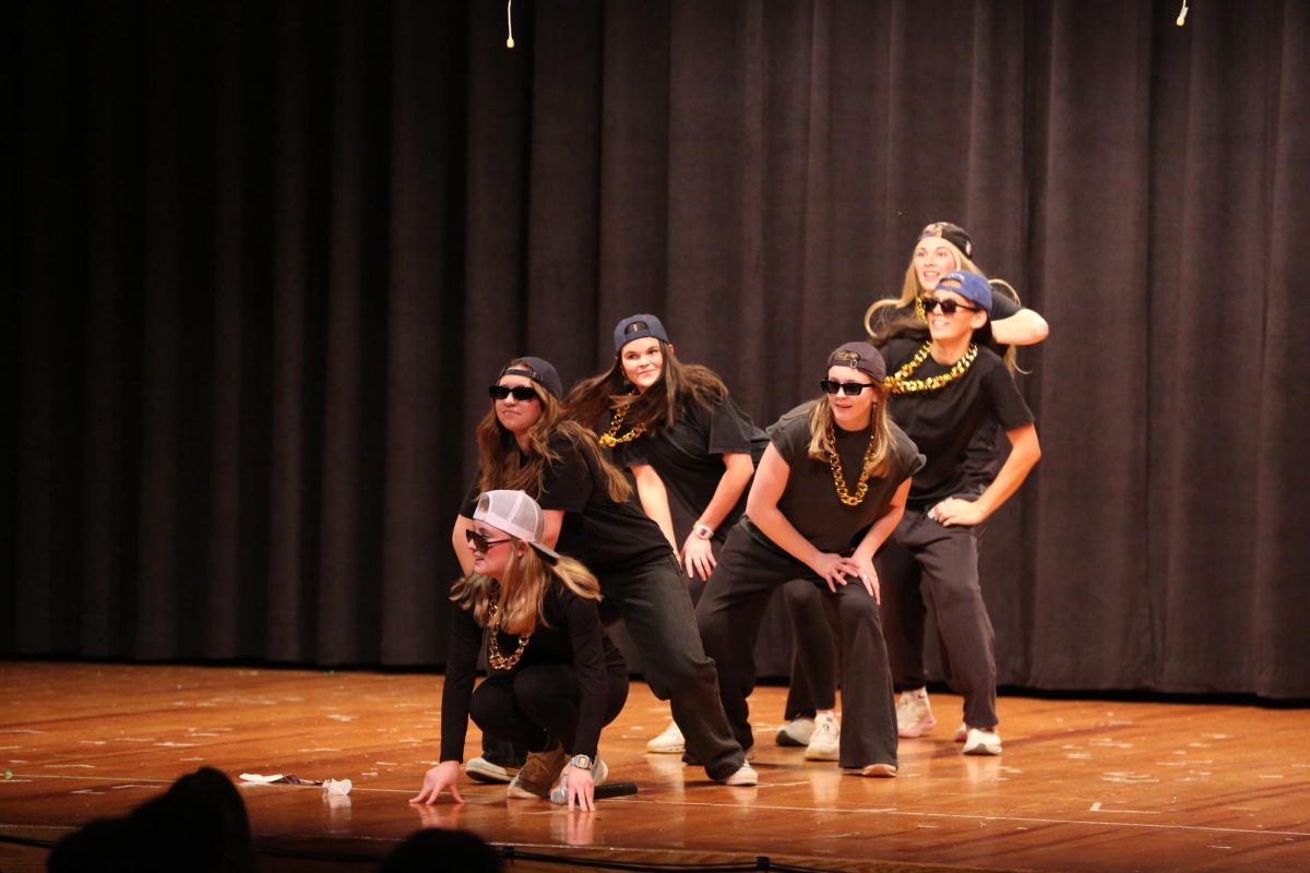 Lip sync winners June Wilson, Presley Brzostek, Ava Crocker, EJ Clement, Lola Mulitalo, and Geneva Snyder do their dance 